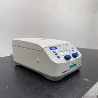 Eppendorf 5425 Centrifuge image 0